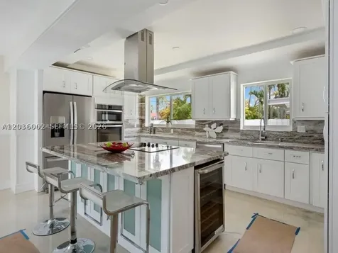 416 N Rainbow Drive Hollywood FL 33021