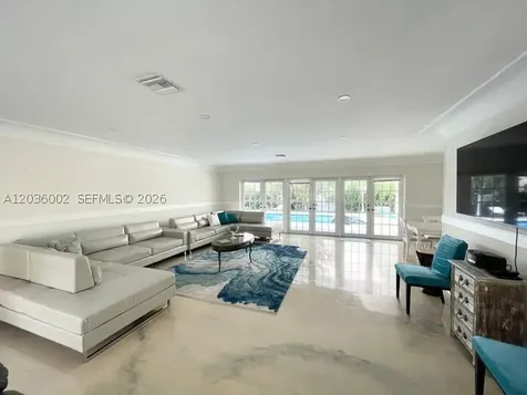 416 N Rainbow Drive Hollywood FL 33021