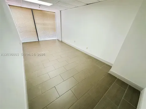7038 NW 50th Street Miami FL 33166