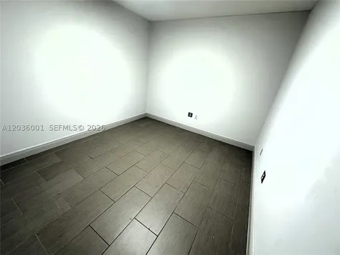 7038 NW 50th Street Miami FL 33166