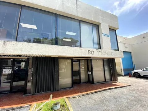 7038 NW 50th Street Miami FL 33166