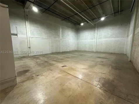 7038 NW 50th Street Miami FL 33166