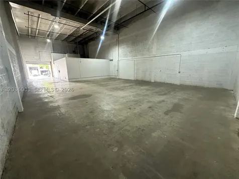 7038 NW 50th Street Miami FL 33166