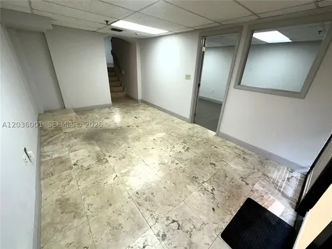 7038 NW 50th Street Miami FL 33166