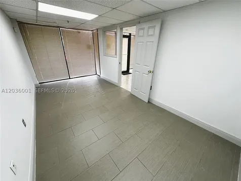 7038 NW 50th Street Miami FL 33166