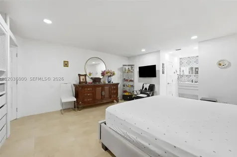 323 NW 136th Place Miami FL 33182
