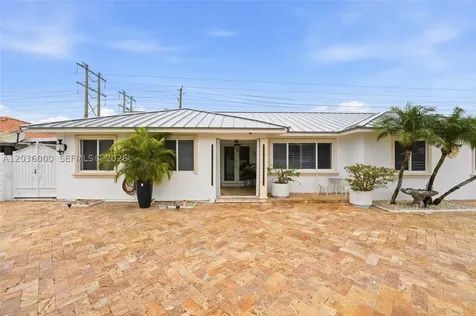 323 NW 136th Place Miami FL 33182