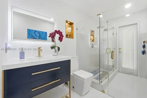 323 NW 136th Place Miami FL 33182