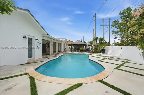 323 NW 136th Place Miami FL 33182