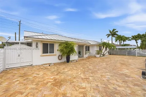 323 NW 136th Place Miami FL 33182