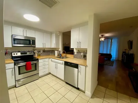 1250 S Miami Avenue Miami FL 33130