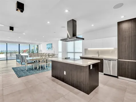 1930 Bay Drive Miami Beach FL 33141