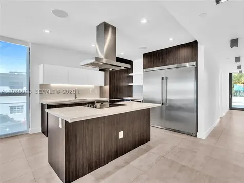 1930 Bay Drive Miami Beach FL 33141