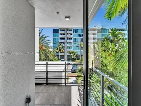 1930 Bay Drive Miami Beach FL 33141