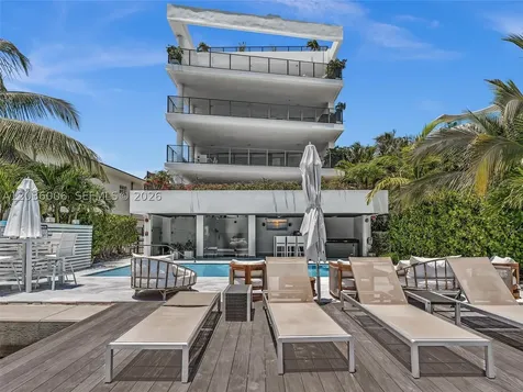1930 Bay Drive Miami Beach FL 33141