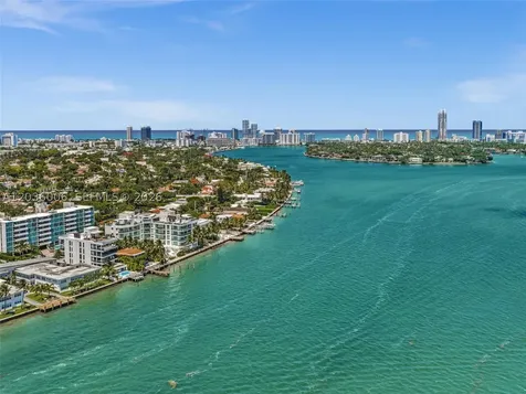 1930 Bay Drive Miami Beach FL 33141