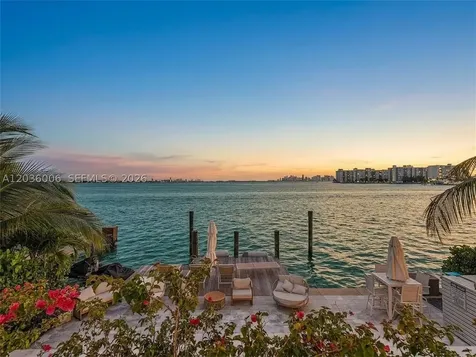 1930 Bay Drive Miami Beach FL 33141