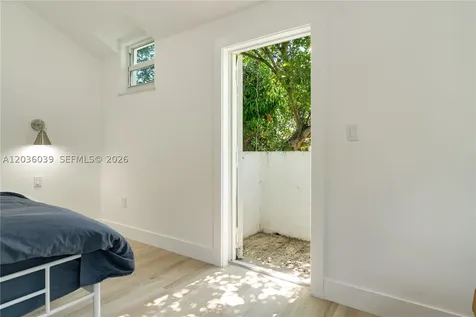 3125 Paola Drive Miami FL 33133