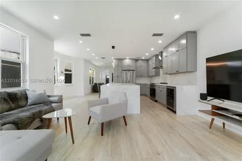 3125 Paola Drive Miami FL 33133