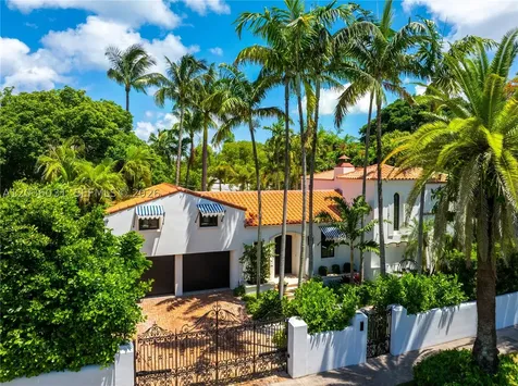 4727 N Bay Road Miami Beach FL 33140