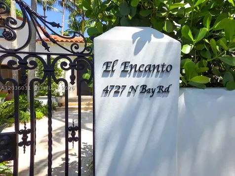4727 N Bay Road Miami Beach FL 33140