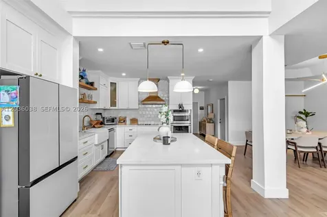 11203 NW 73rd Terrace Doral FL 33178