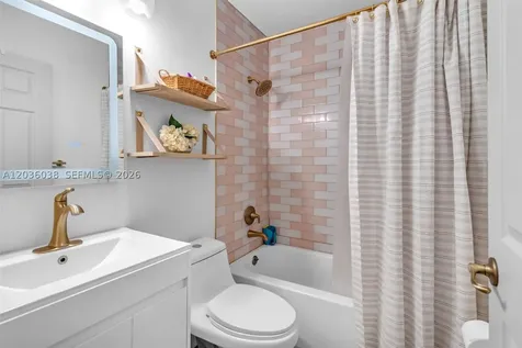 11203 NW 73rd Terrace Doral FL 33178