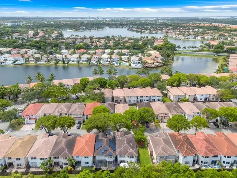 11203 NW 73rd Terrace Doral FL 33178