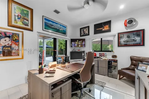 1201 SW 92nd Avenue Miami FL 33174