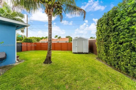 1201 SW 92nd Avenue Miami FL 33174