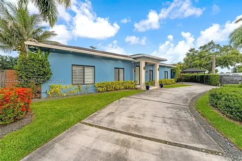 1201 SW 92nd Avenue Miami FL 33174