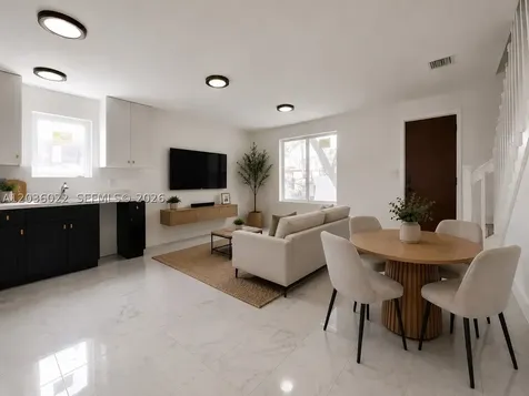 1629 NW 40th Street Miami FL 33142