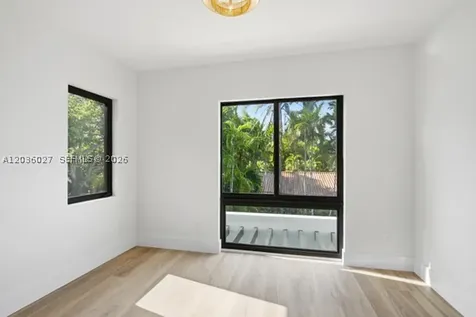 555 Catalonia Avenue Coral Gables FL 33134