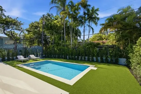 555 Catalonia Avenue Coral Gables FL 33134