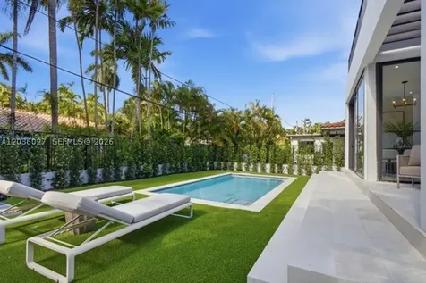 555 Catalonia Avenue Coral Gables FL 33134