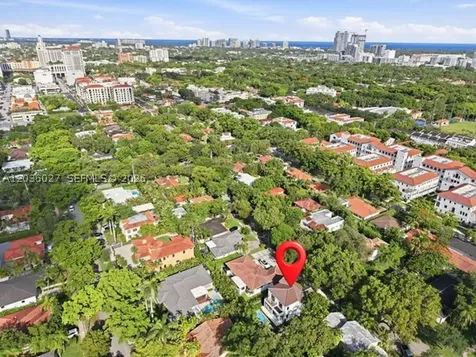 555 Catalonia Avenue Coral Gables FL 33134