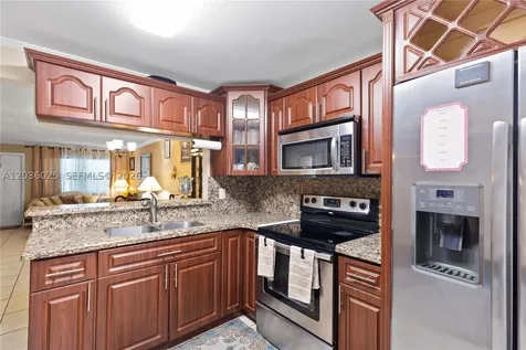 3777 NW 78th Avenue Davie FL 33024
