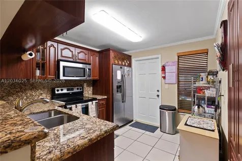 3777 NW 78th Avenue Davie FL 33024