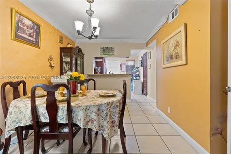3777 NW 78th Avenue Davie FL 33024