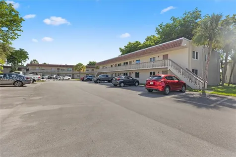 3777 NW 78th Avenue Davie FL 33024