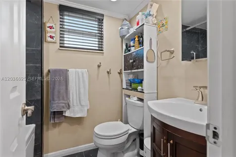 3777 NW 78th Avenue Davie FL 33024
