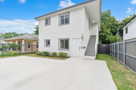1766 NW 68th Terrace Miami FL 33147
