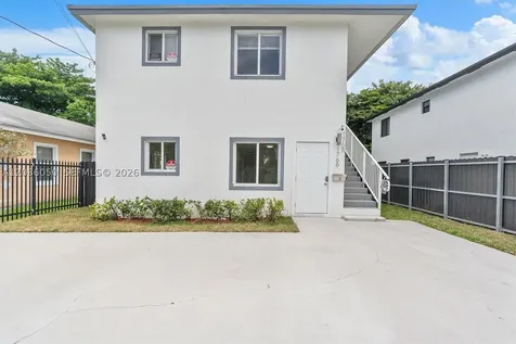 1766 NW 68th Terrace Miami FL 33147