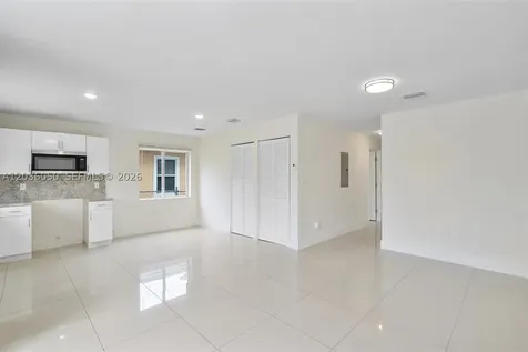 1766 NW 68th Terrace Miami FL 33147