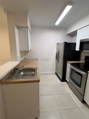 2880 N Oakland Forest Drive Oakland Park FL 33309