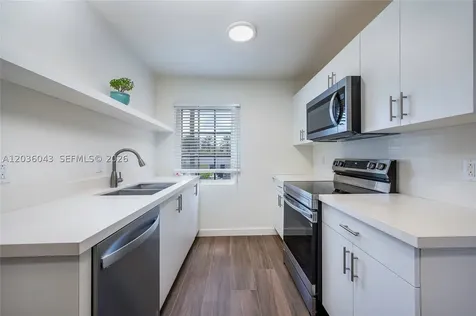 217 Madeira Avenue Coral Gables FL 33134