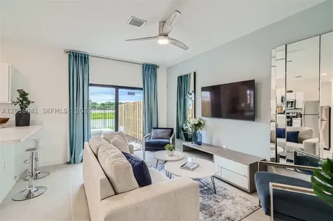 1366 NE 4th Avenue Florida City FL 33034