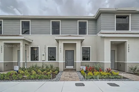 1366 NE 4th Avenue Florida City FL 33034