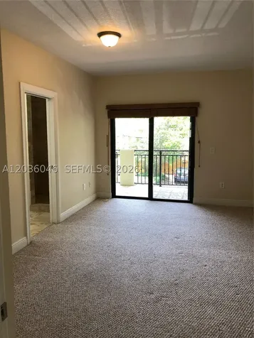 3227 Gifford Lane Miami FL 33133