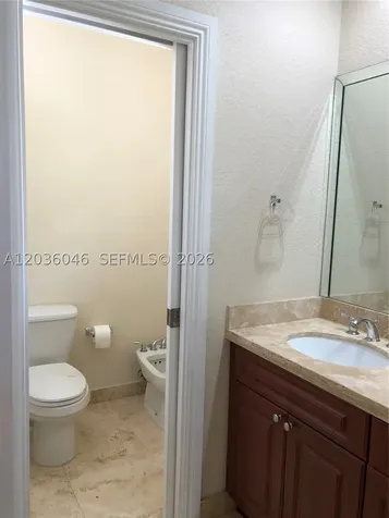 3227 Gifford Lane Miami FL 33133